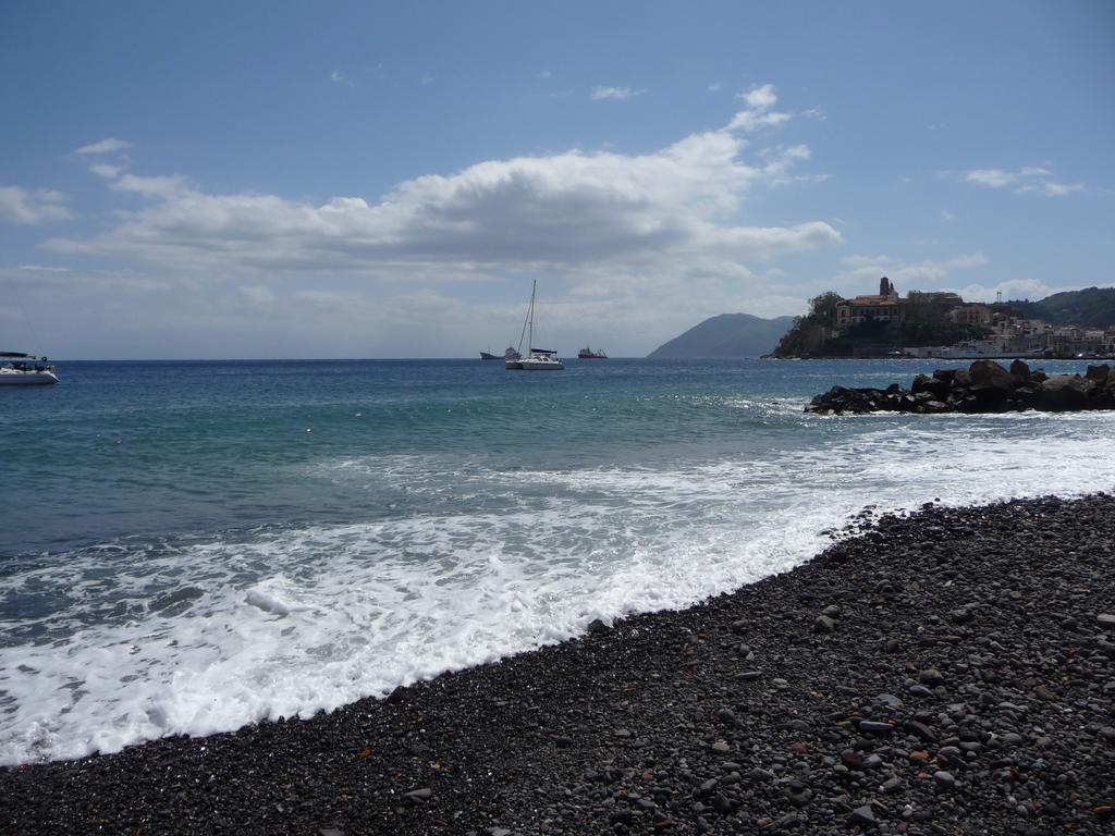 Le Terrazze Hotell Lipari  Exteriör bild